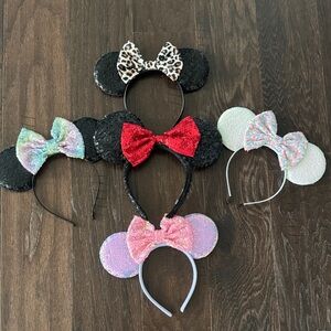 Five (5) assorted Women’s Minnie Mouse headbands